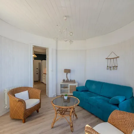 Graziella Front De アパート メール・レ・バン